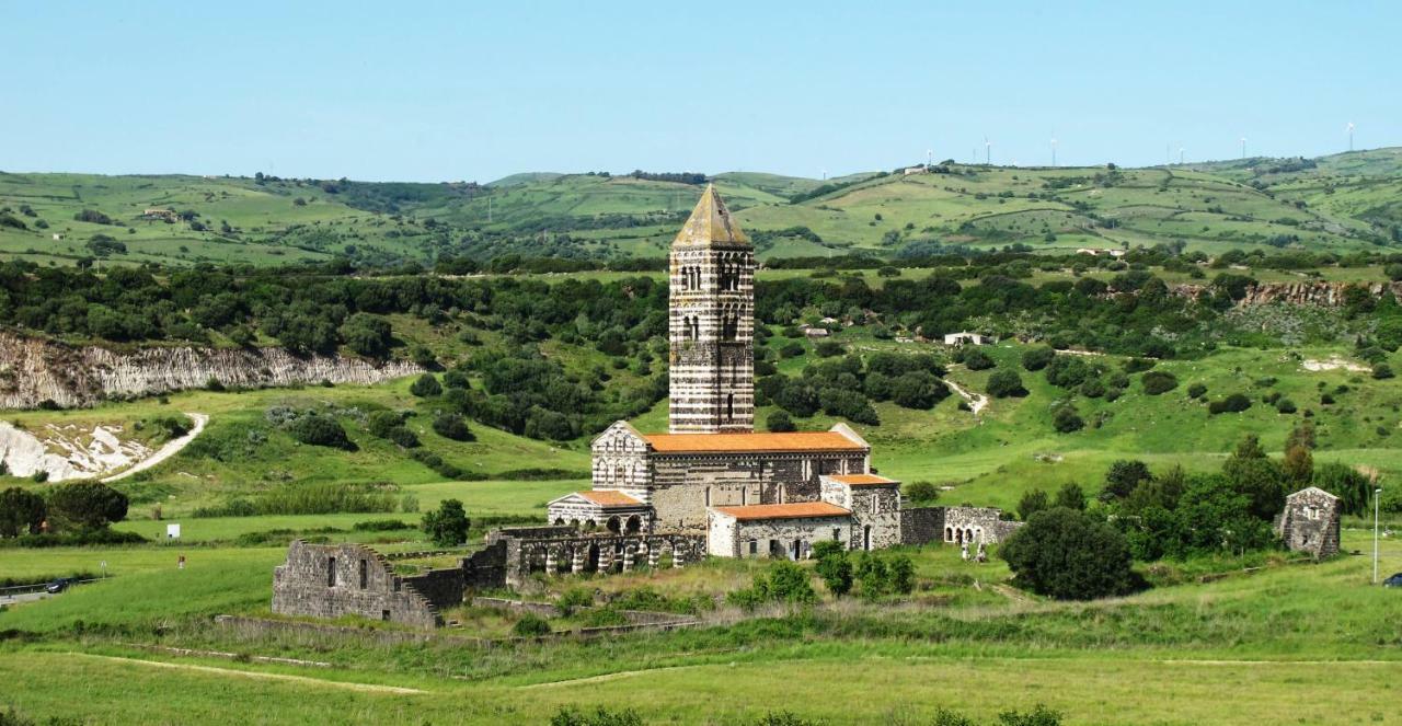 La Casa Del Viaggiatore Codrongianos Exteriör bild